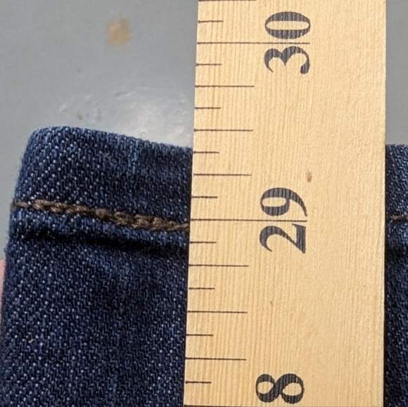 Ann Taylor Loft size 2 modern skinny jeans in excellent condition - Picture 10 of 10